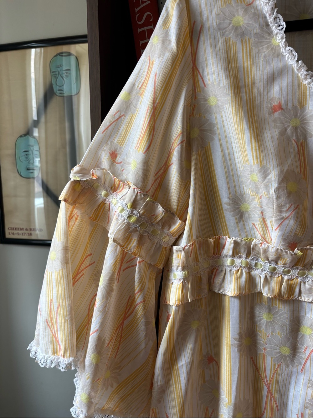 1970s Vintage Light Yellow Daisy Floral Button-Front Cotton Maxi Dress - Picture 3 of 7